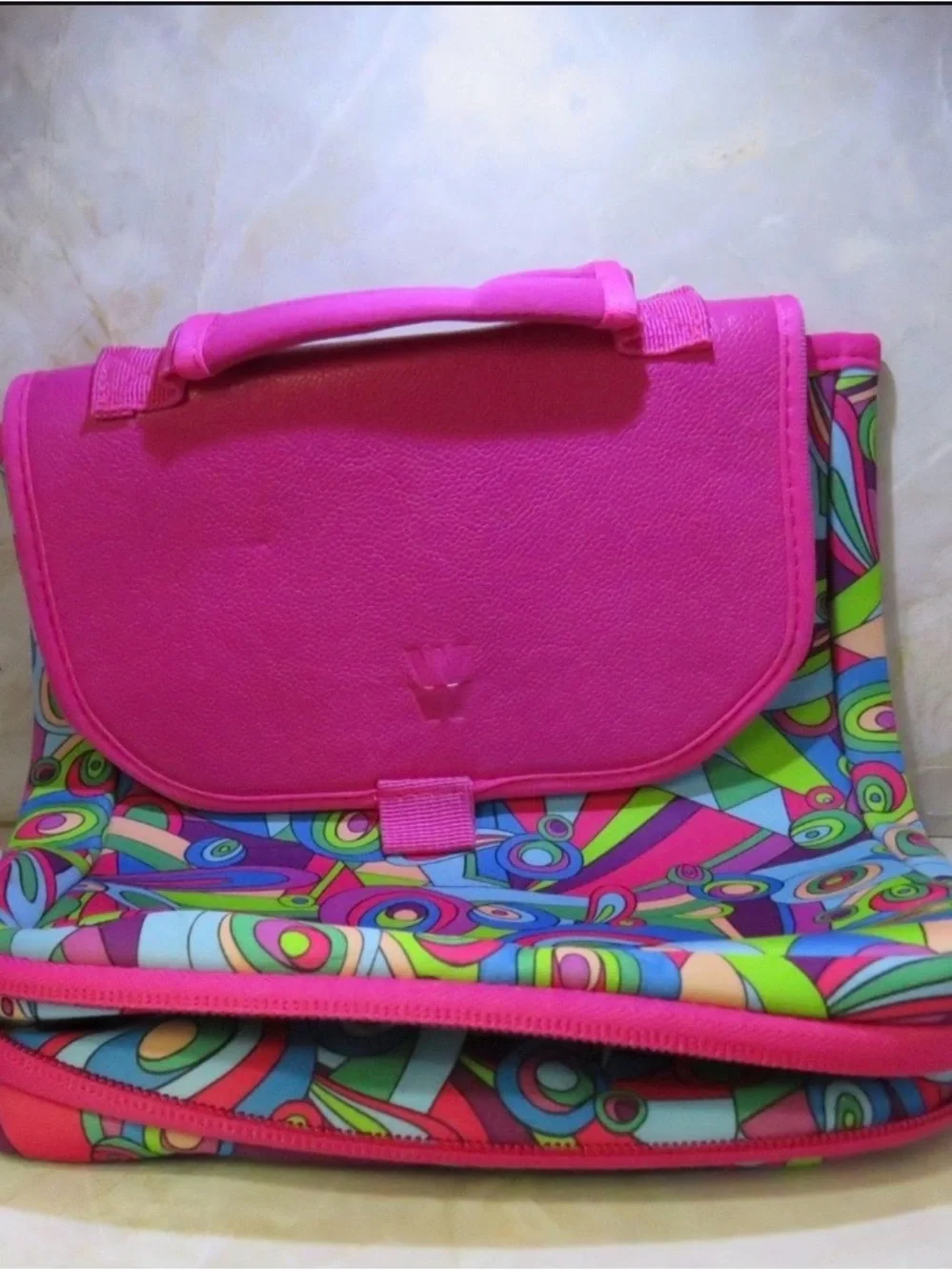 Bright Pink Patterned Women’s lunch Bag - Vibrant Floral Graphic
